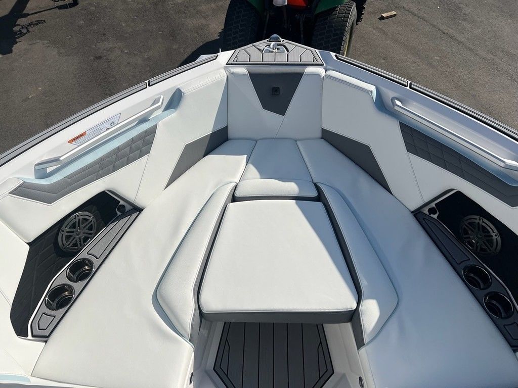 2025 Nautique Super Air Nautique S23