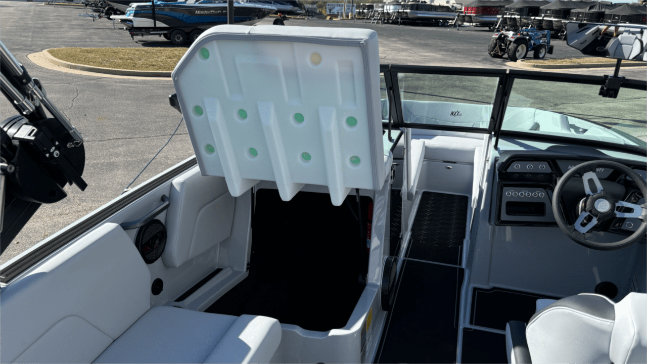 2025 Mastercraft NXT24