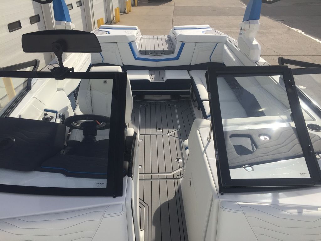 2025 Nautique Super Air Nautique G23