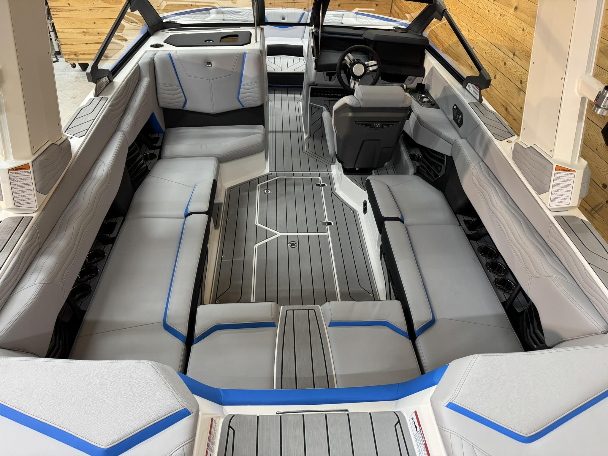 2025 Nautique G23 Icon