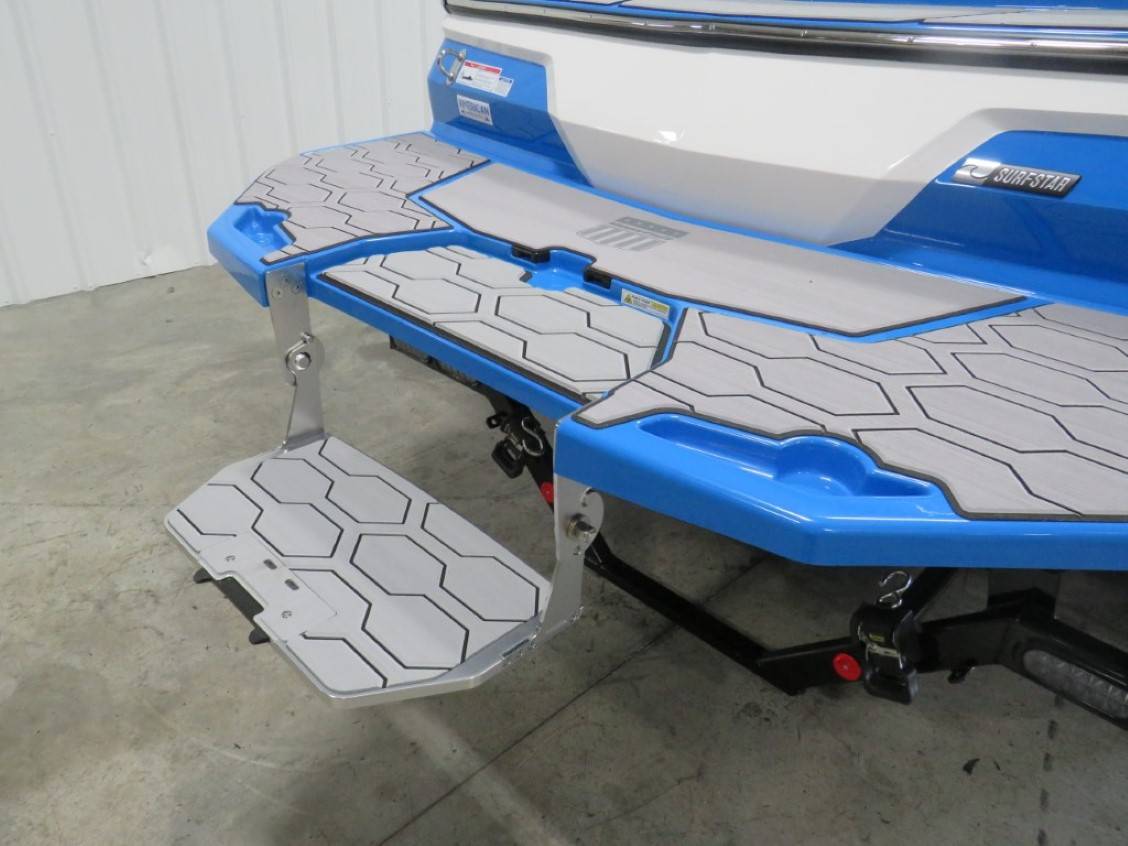 2023 Mastercraft NXT21