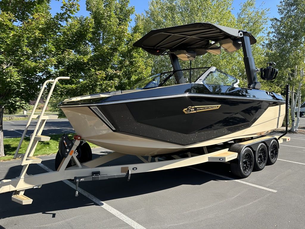 2025 Nautique Super Air Nautique G23