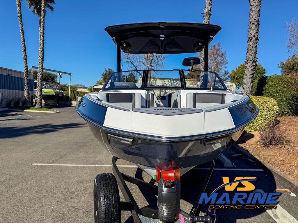 2025 Malibu Boats 23 LSV