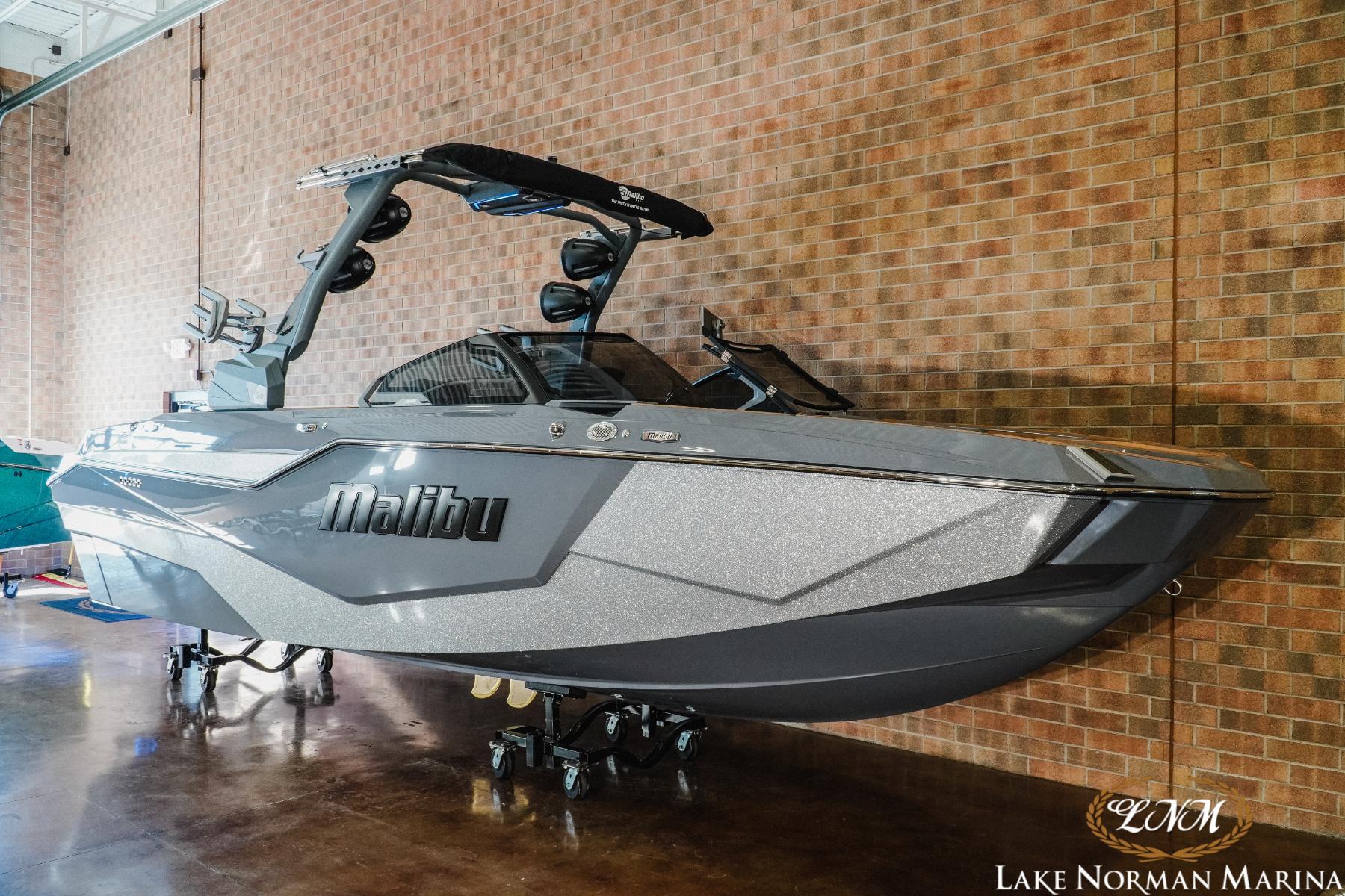 2024 Malibu M242