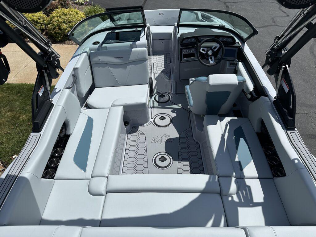 2025 MasterCraft NXT20
