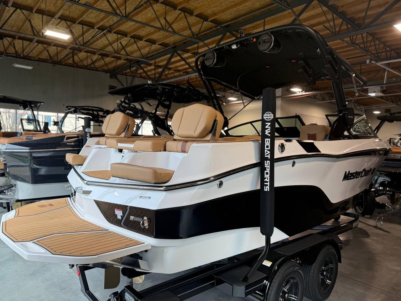 2025 MasterCraft XT22T