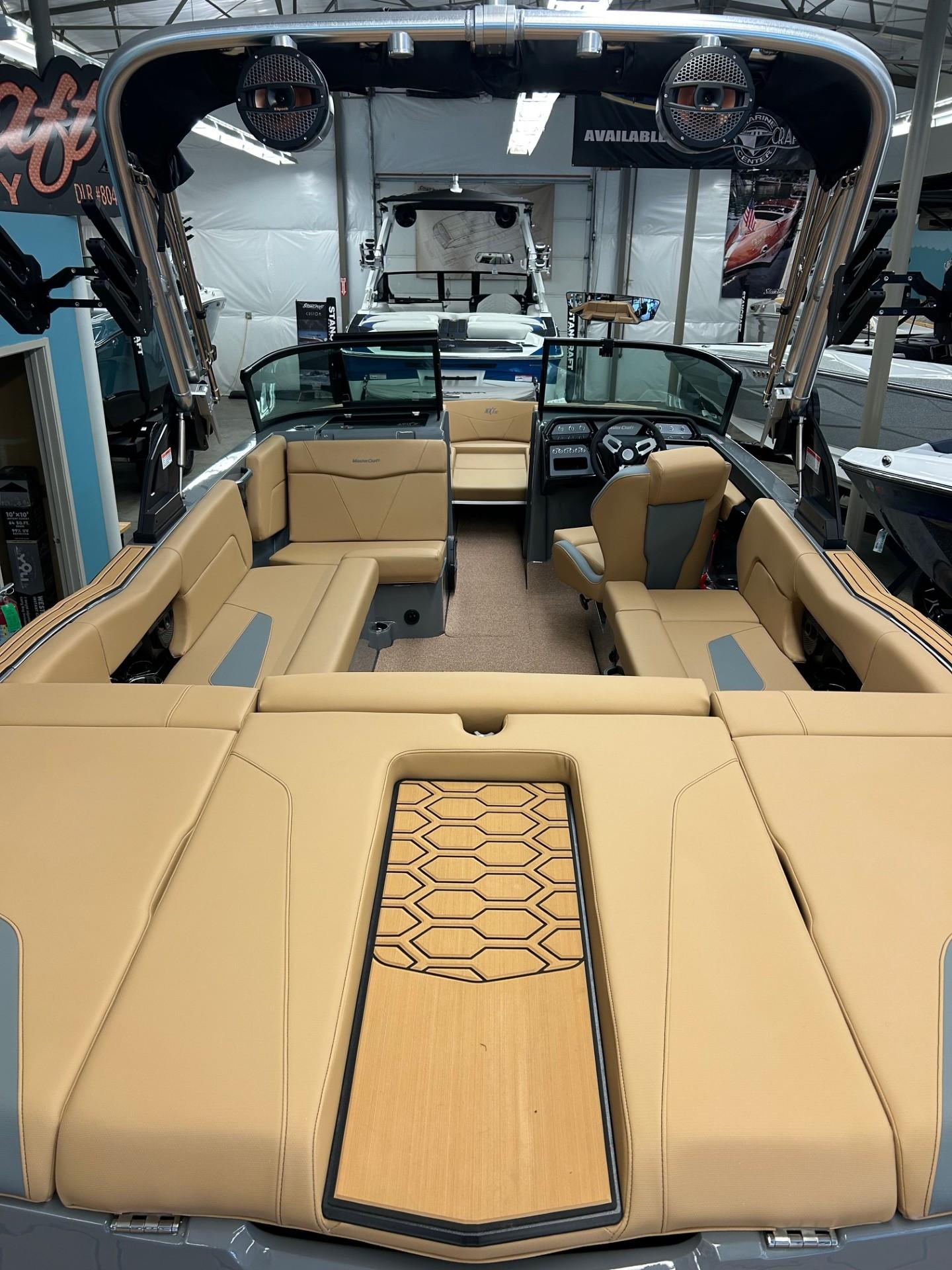 2025 MasterCraft NXT23