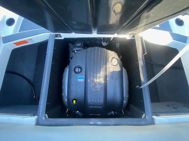 2022 Axis T220