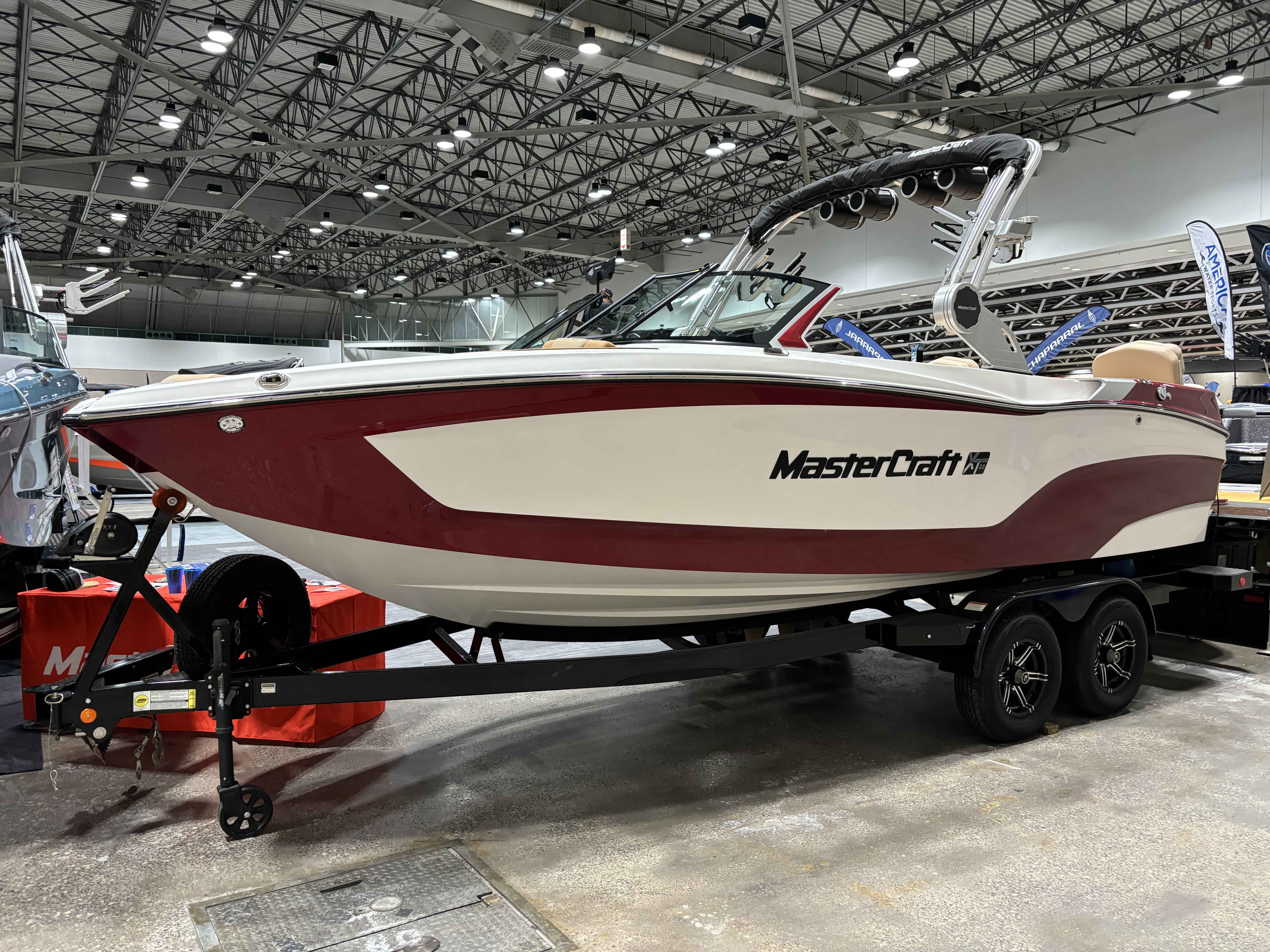 2025 Mastercraft XT22