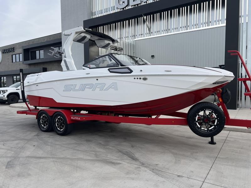 boat.Title