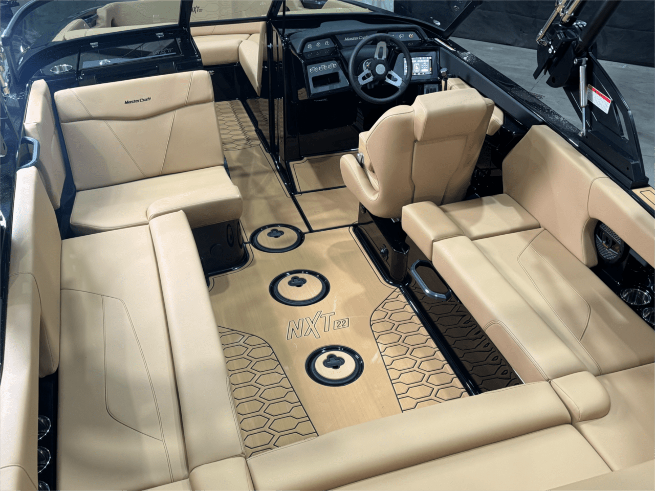 2025 MASTERCRAFT NXT22