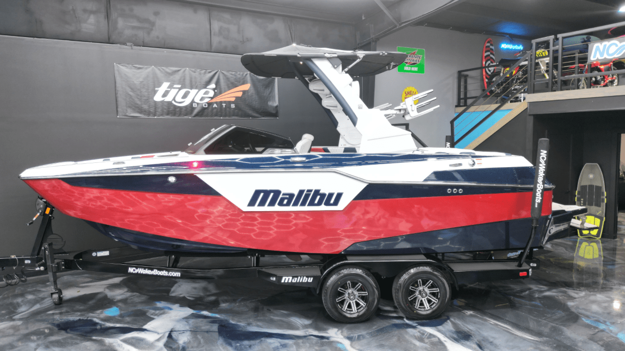 boat.Title