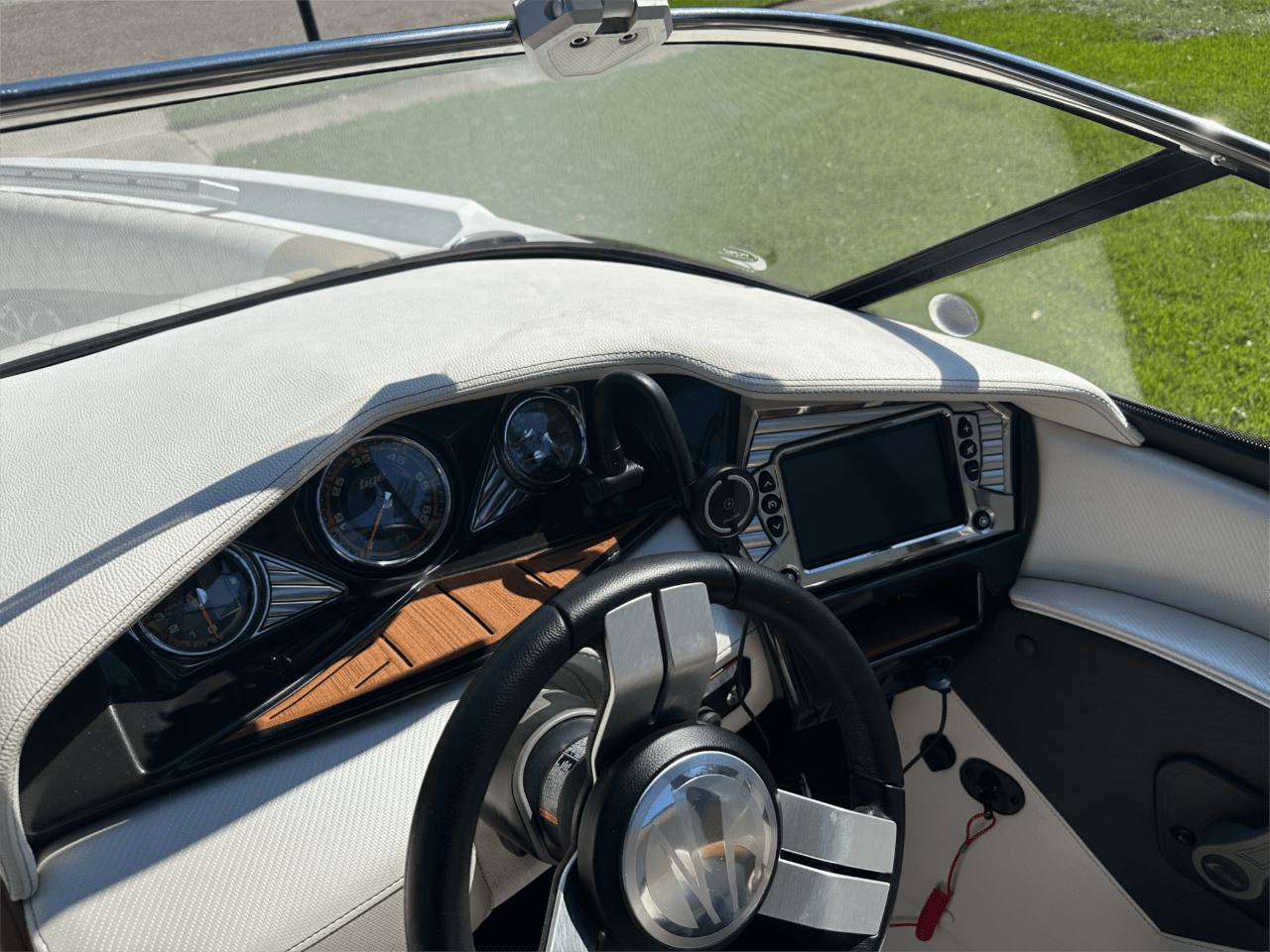 2017 Tige Z1 – Loaded with Upgrades!