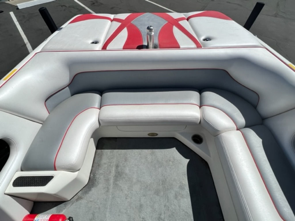 2007 Supreme V232 Sky