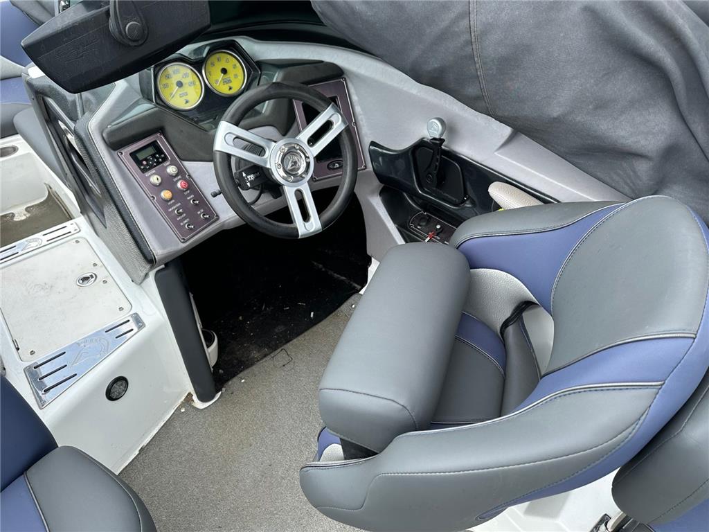 2014 Centurion SV244