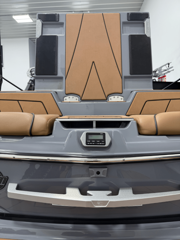 2022 Malibu Wakesetter 23 LSV