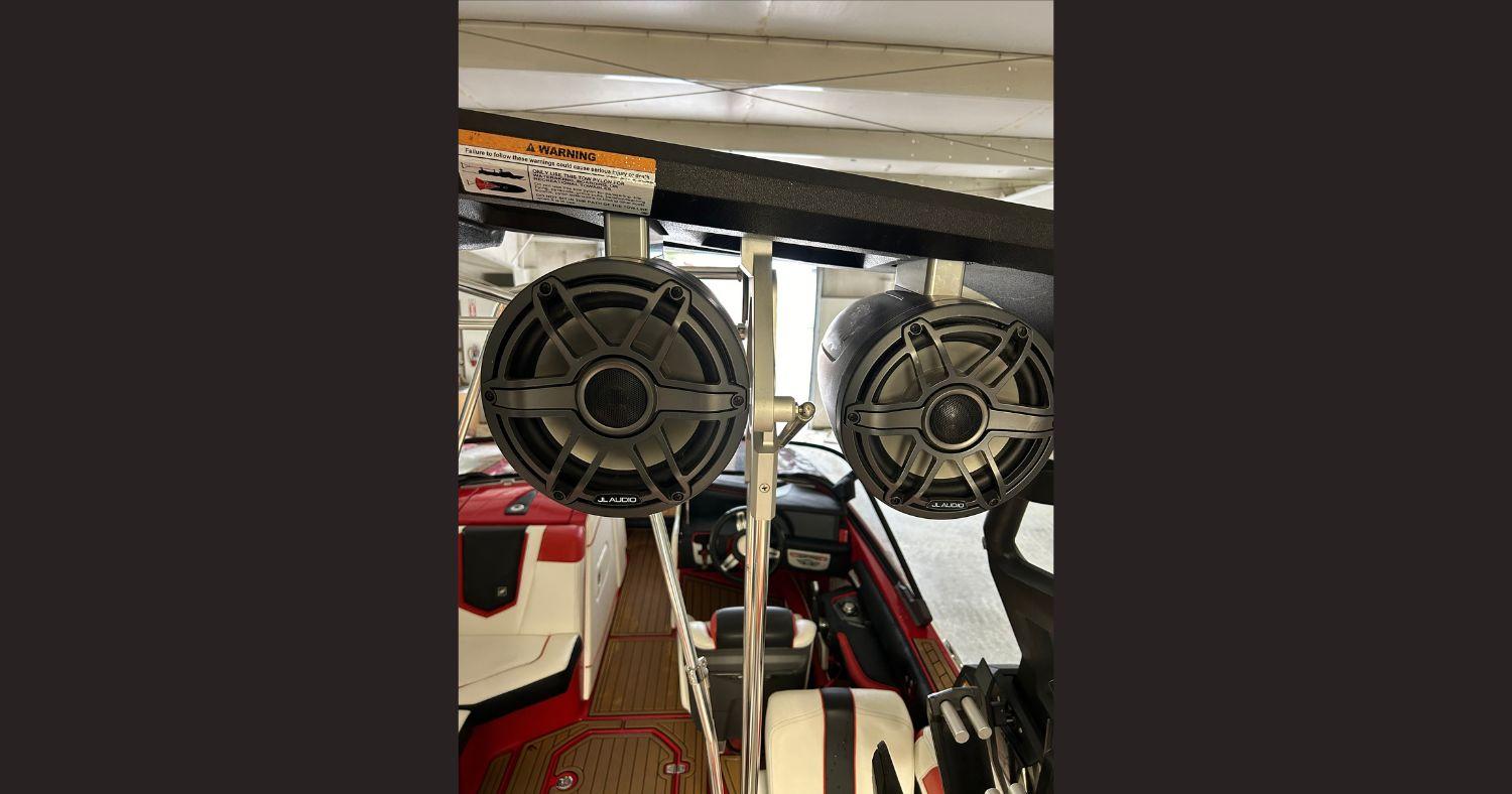 2019 Nautique G23