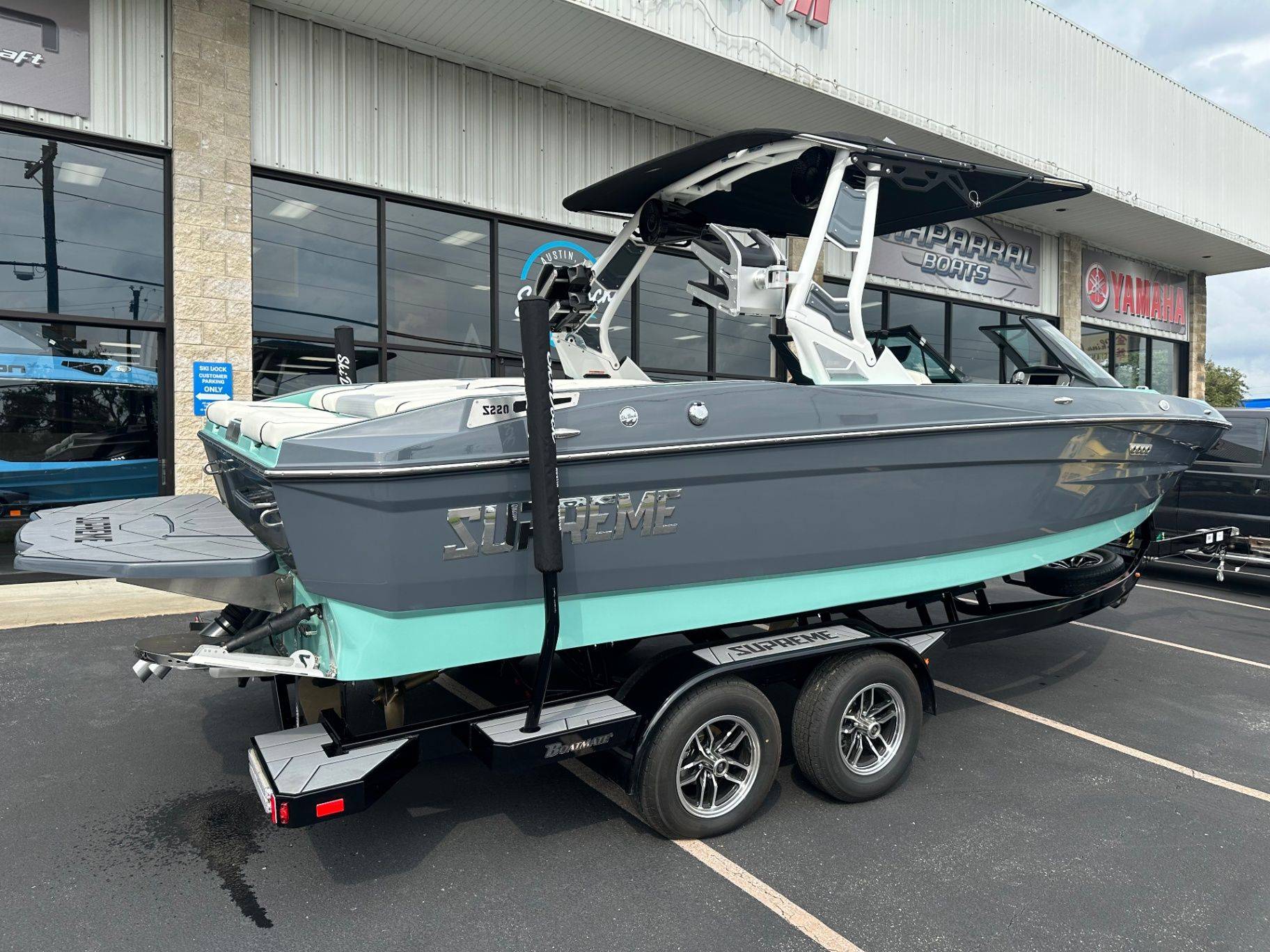 2024 Supreme S220