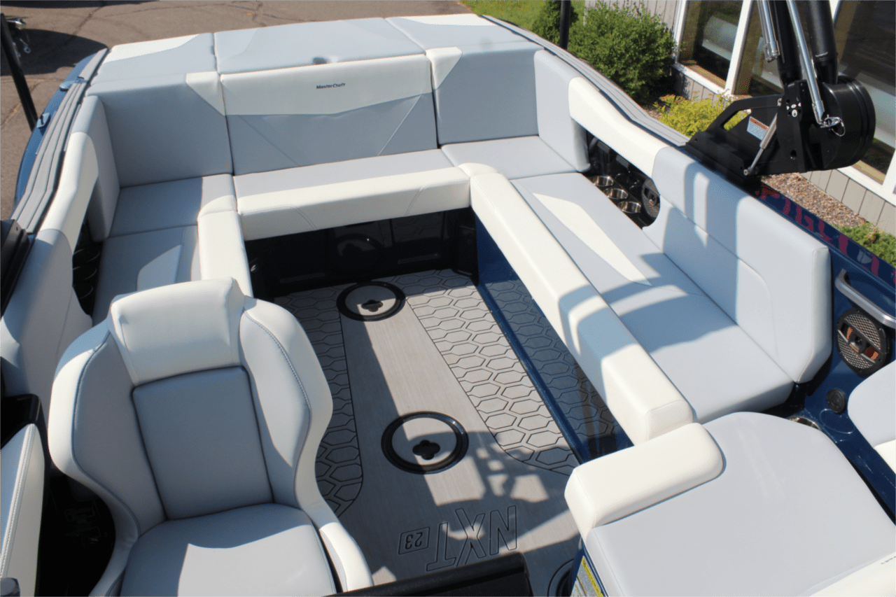 2024 MasterCraft NXT23
