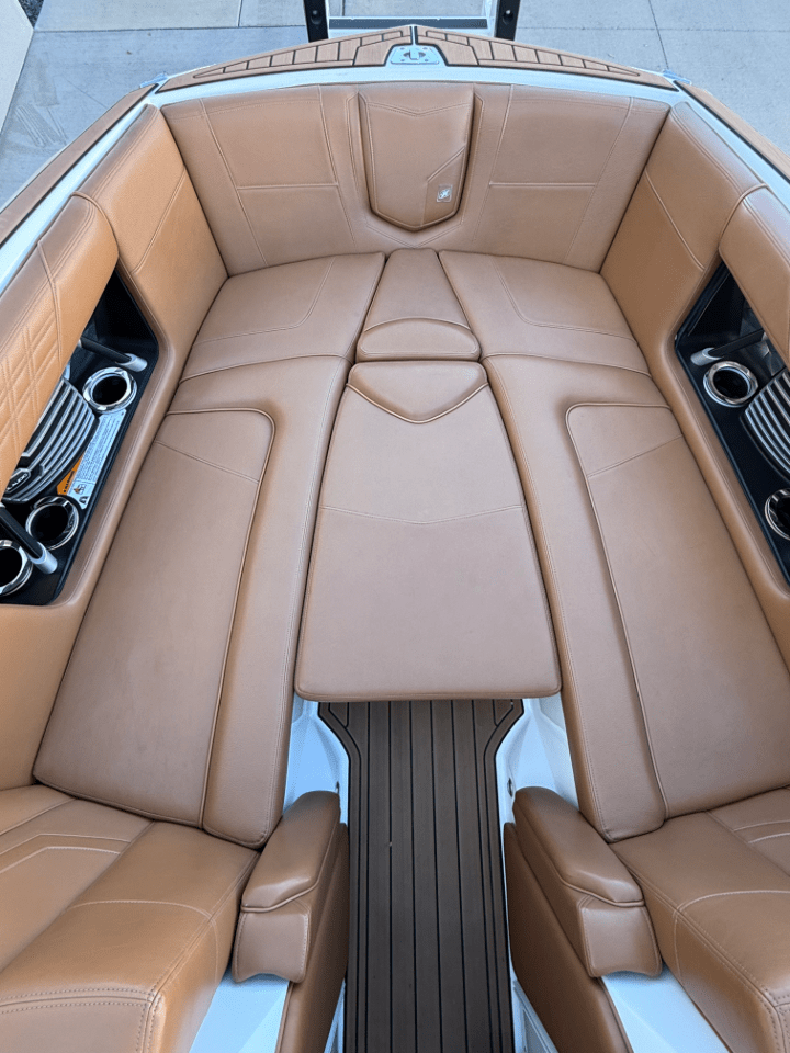 2020 Nautique G25 LOADED