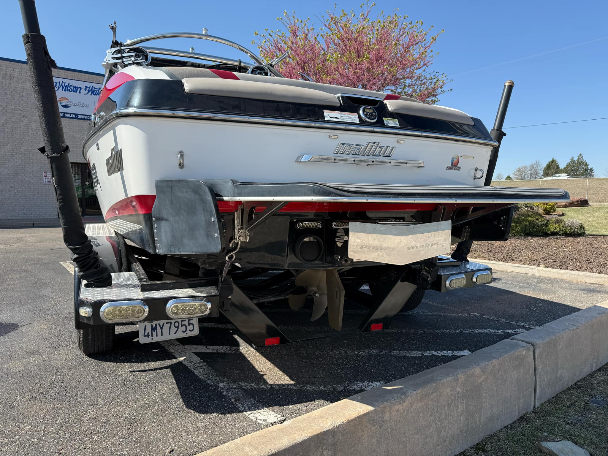 2013 Malibu Wakesetter 24 MXZ