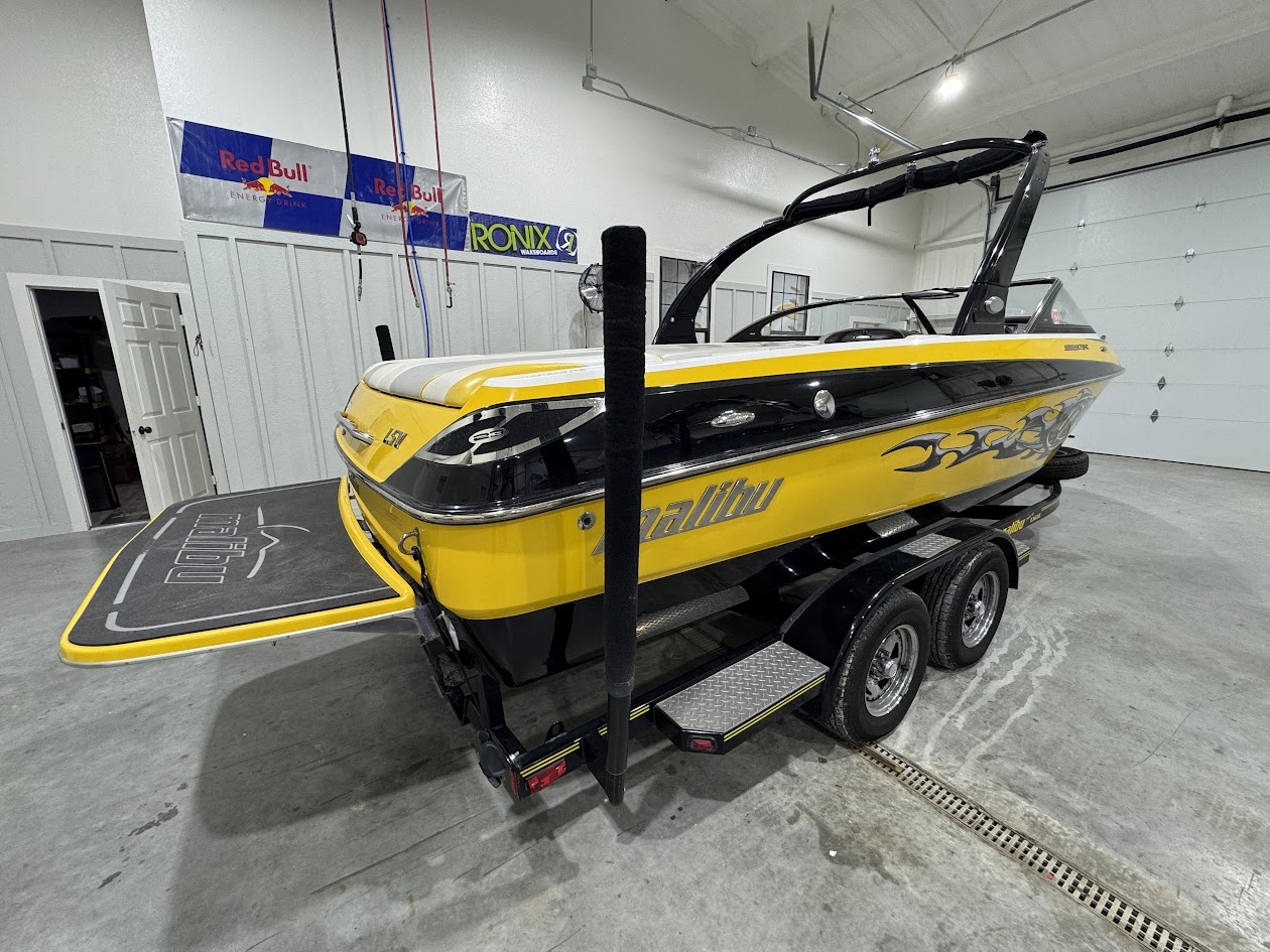 2007 Malibu 23 LSV 