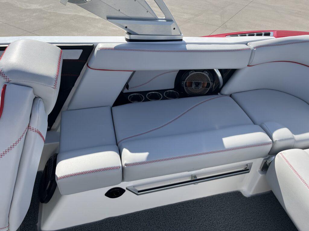 2020 MasterCraft XT22