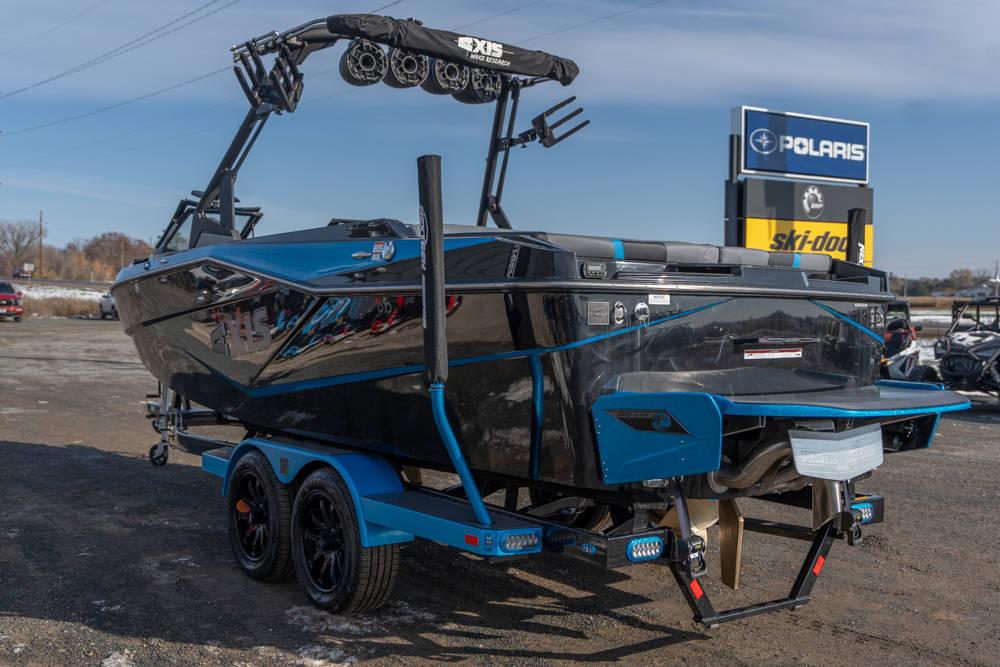 2023 Axis Wake Research T235