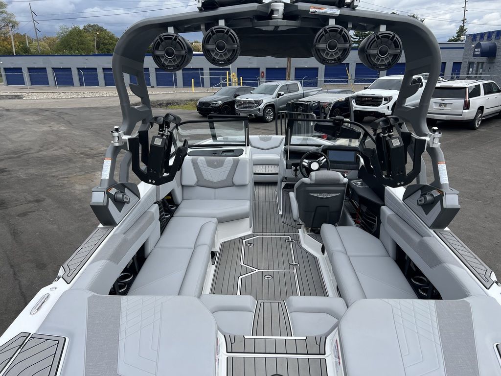 2021 Nautique Super Air Nautique G23