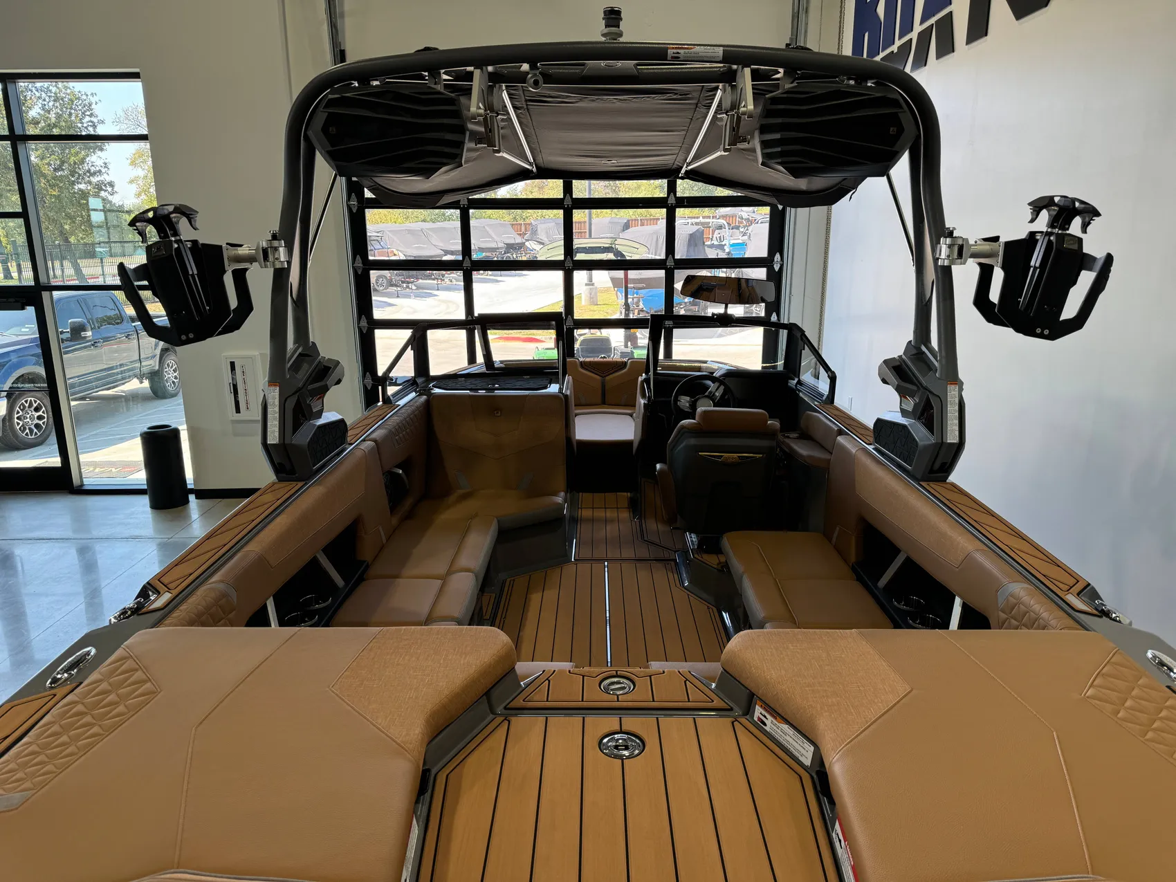 2025 Nautique GS22