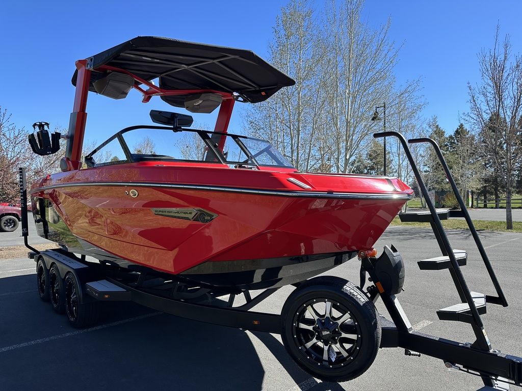 2024 Nautique Super Air Nautique G23