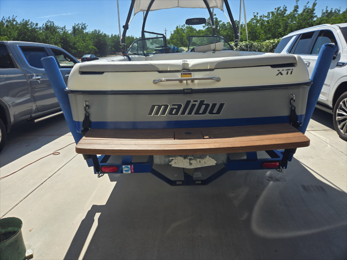 2002 Malibu Wakesetter XTI