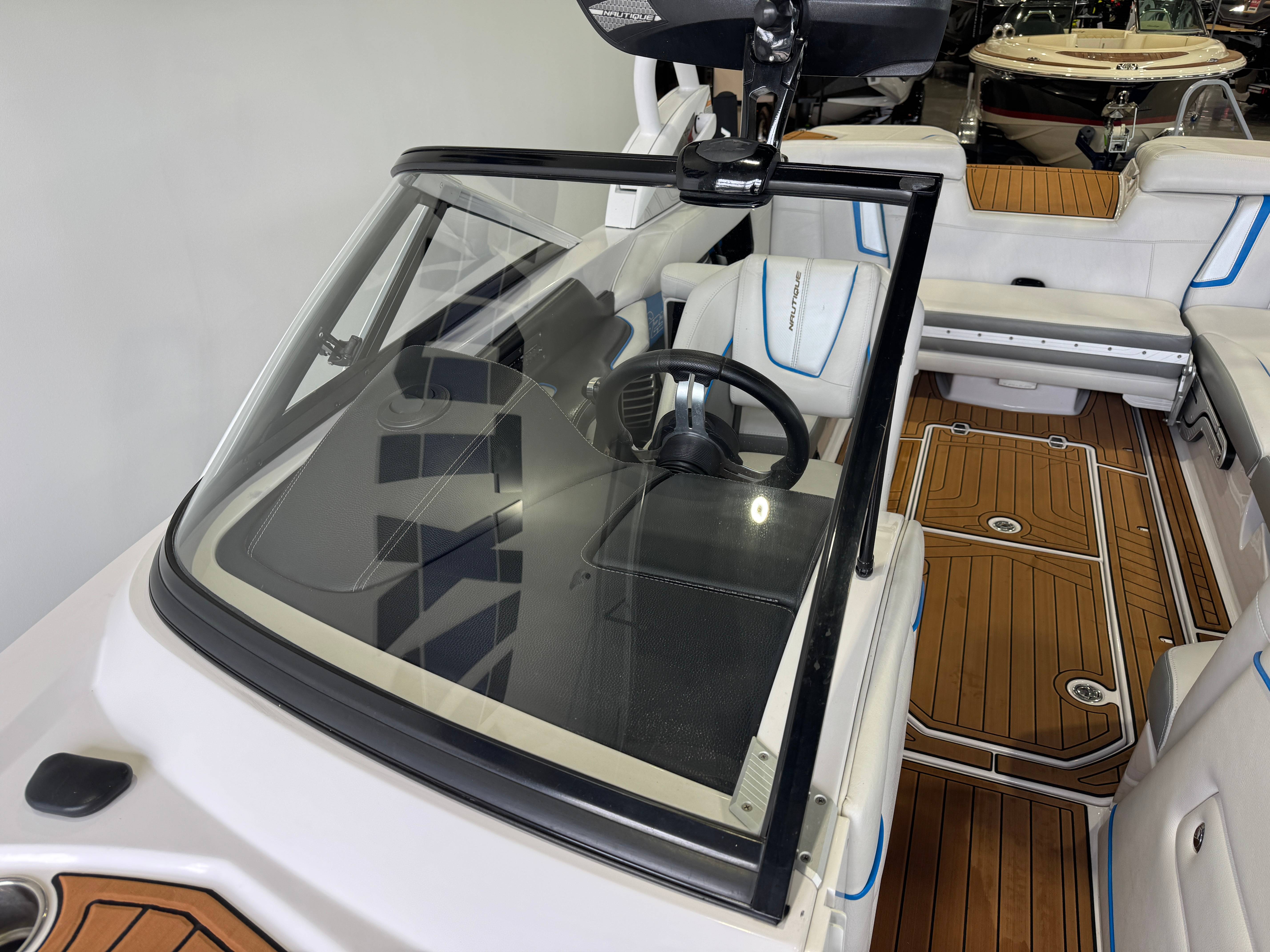 2013 Nautique Super Air Nautique