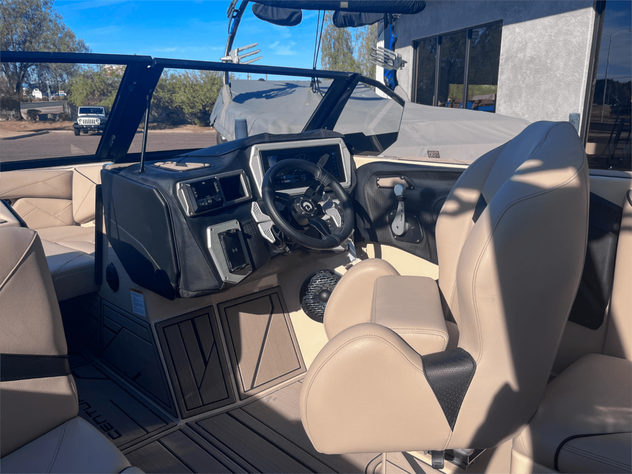 2025 Centurion NV233