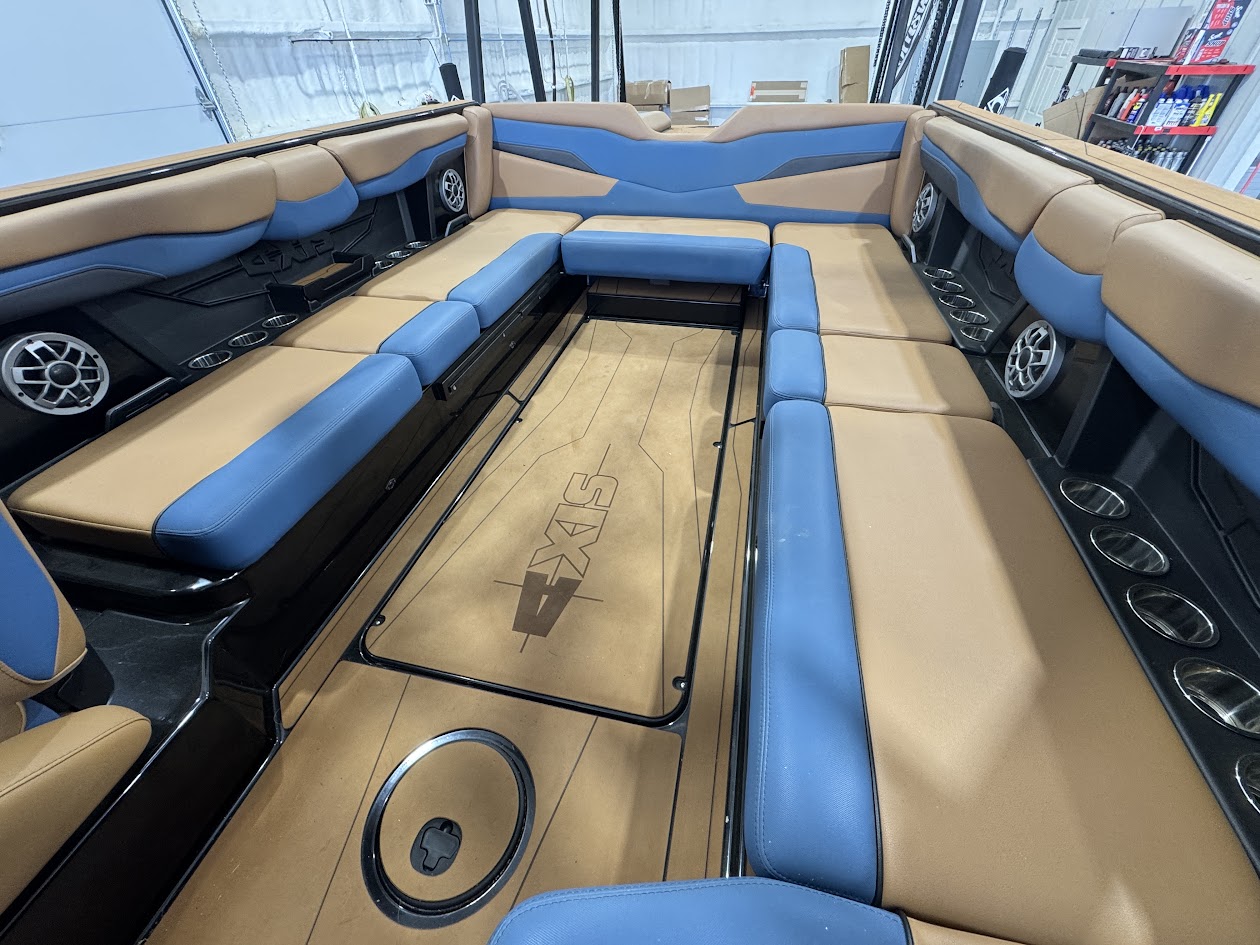 2023 Axis T250