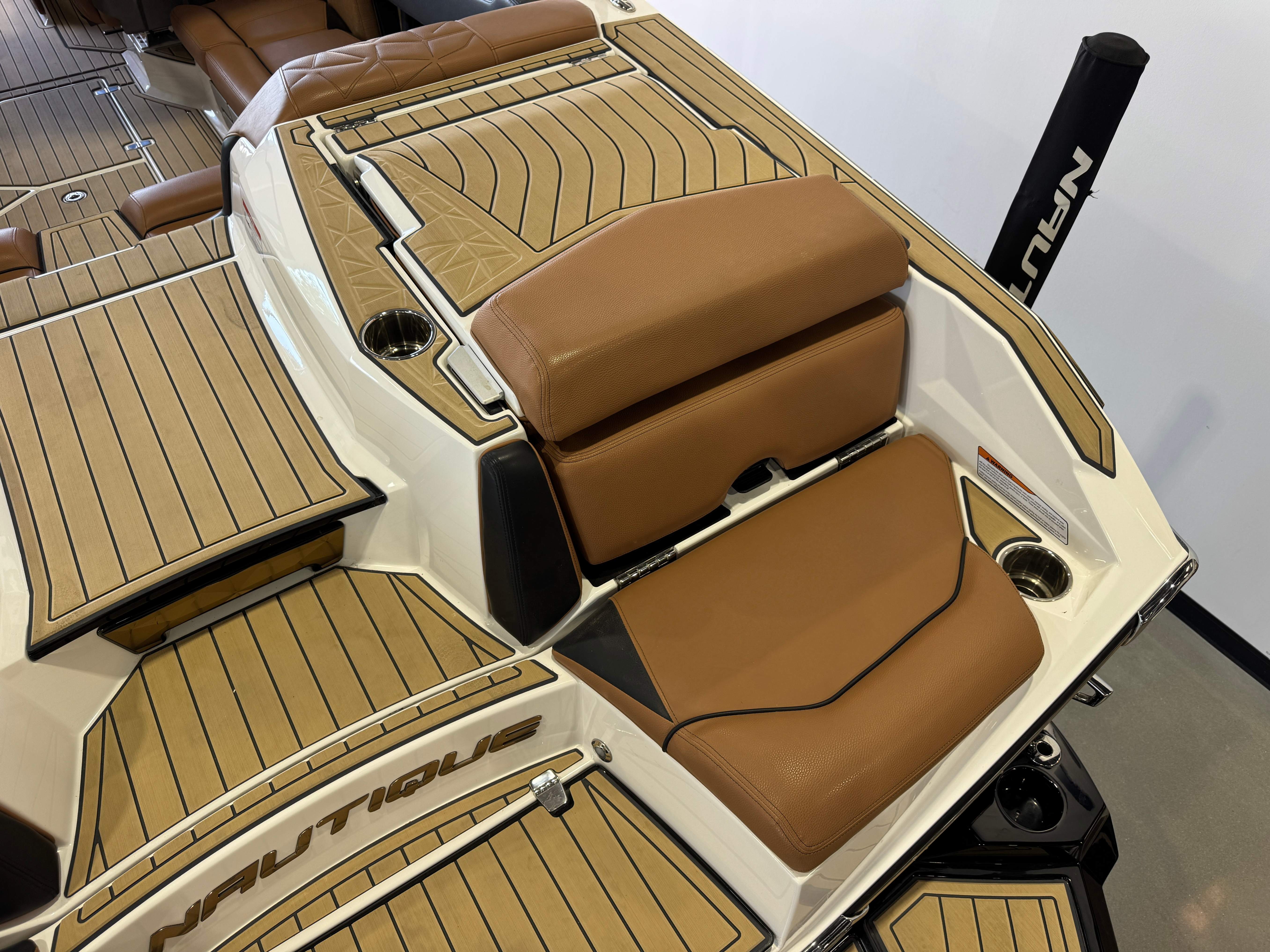 2022 Nautique Super Air Nautique G23 Paragon