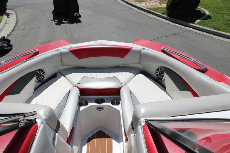 2011 Tige RZ2
