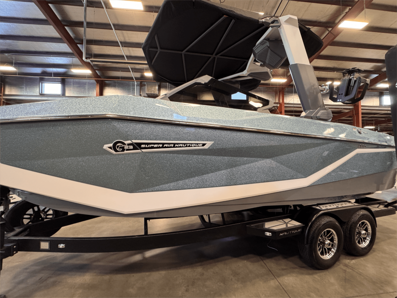 2025 Nautique G23