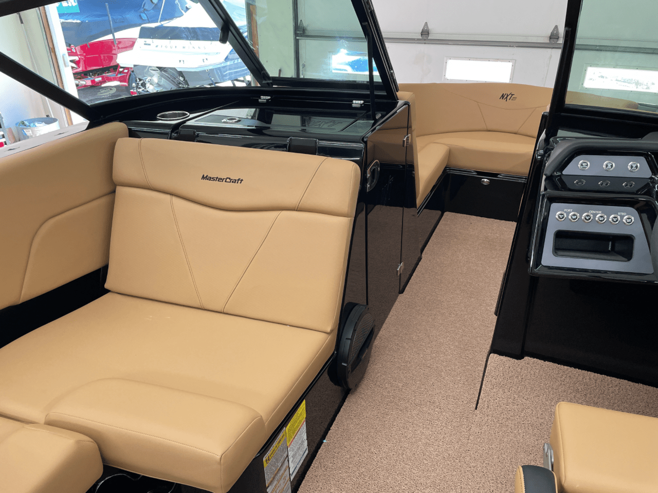 2025 MasterCraft NXT21