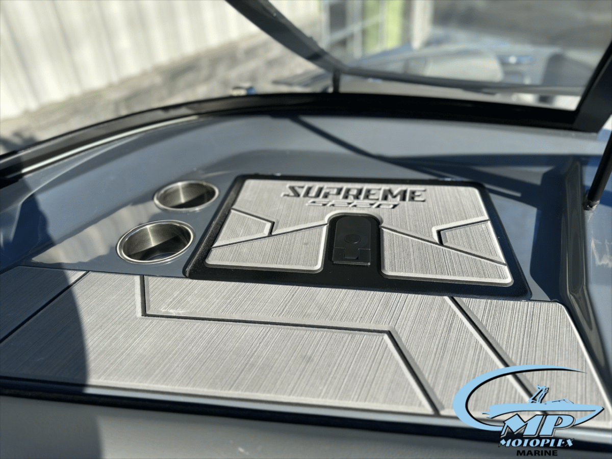 2024 Supreme S220
