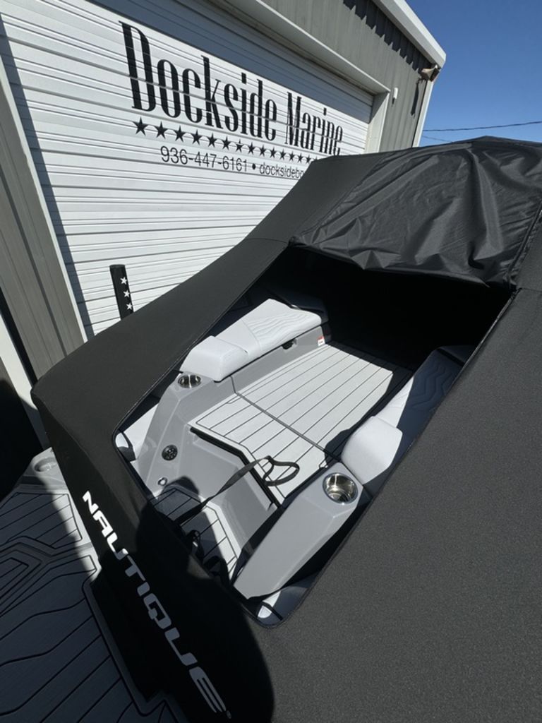2025 Nautique Super Air Nautique G23