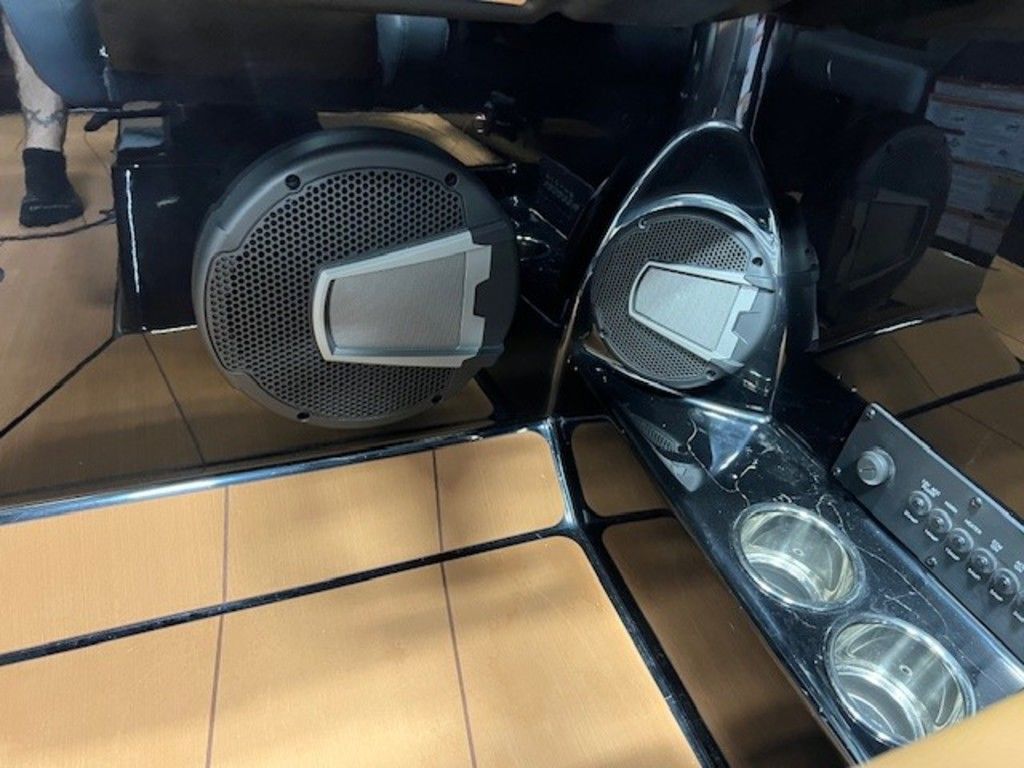 2025 Axis Wake Research A225