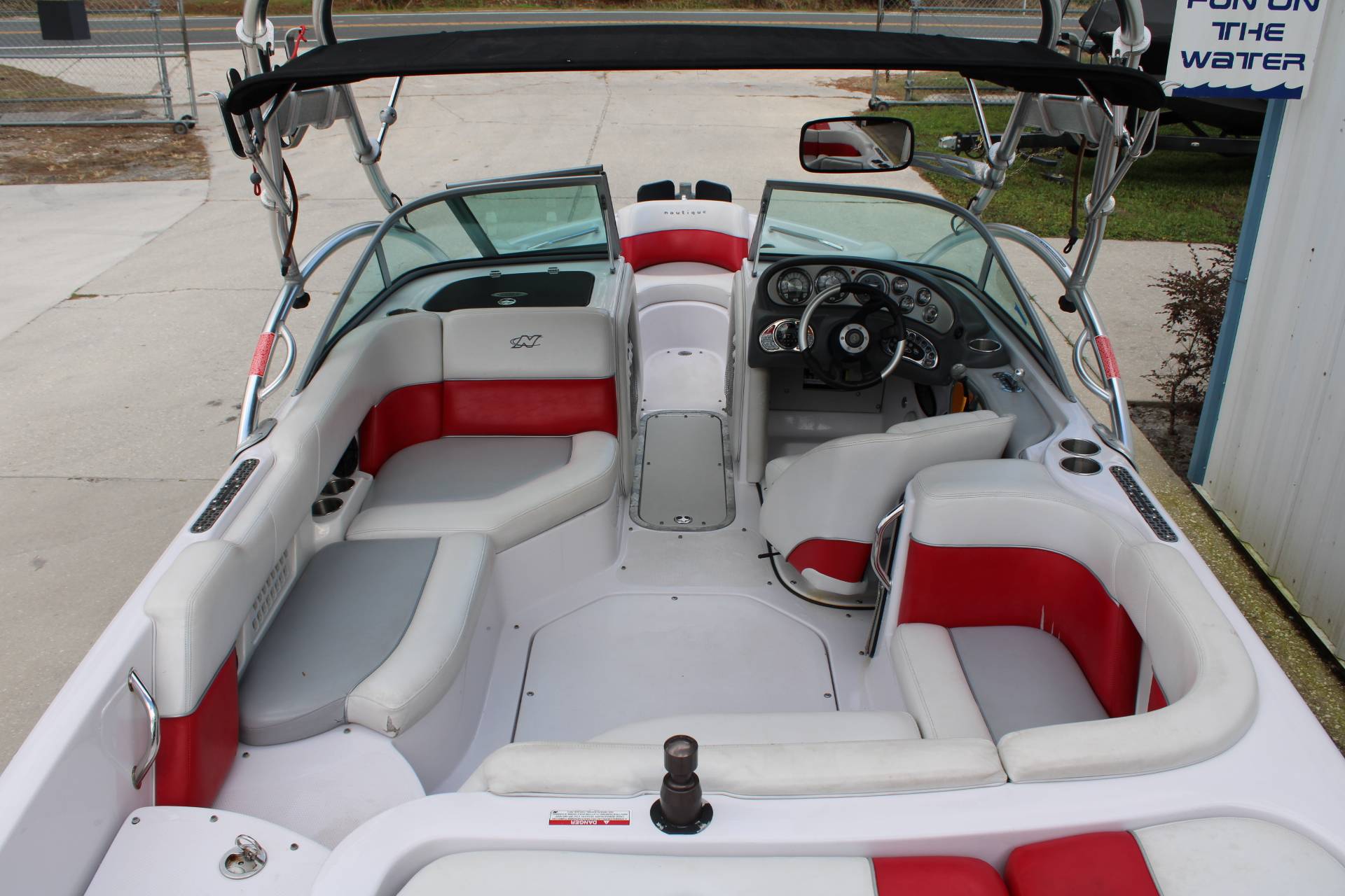 2007 Nautique Team 211