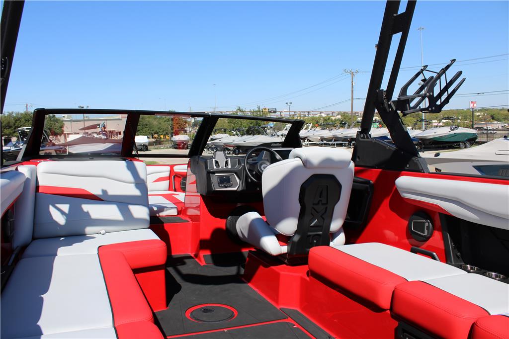 2024 Axis T250