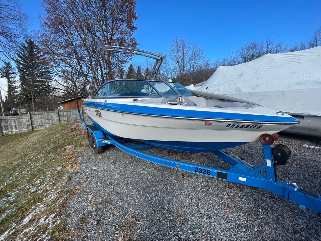 2013 MB Sports Sport Boat B52 21 WB