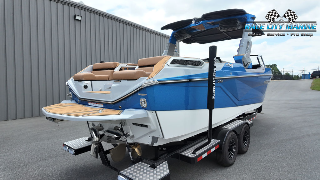 2025 Nautique Paragon 25