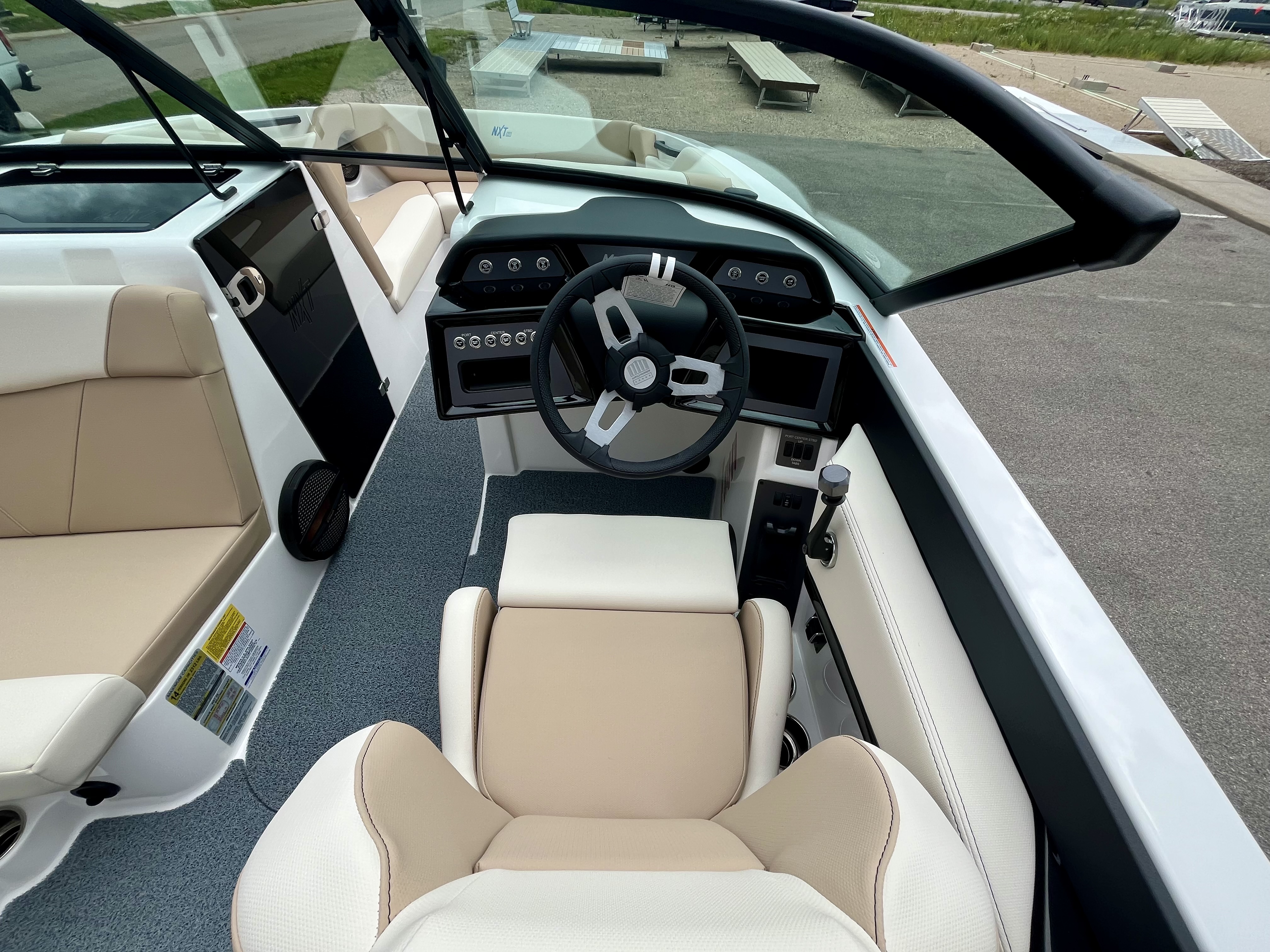 2024 MasterCraft NXT22