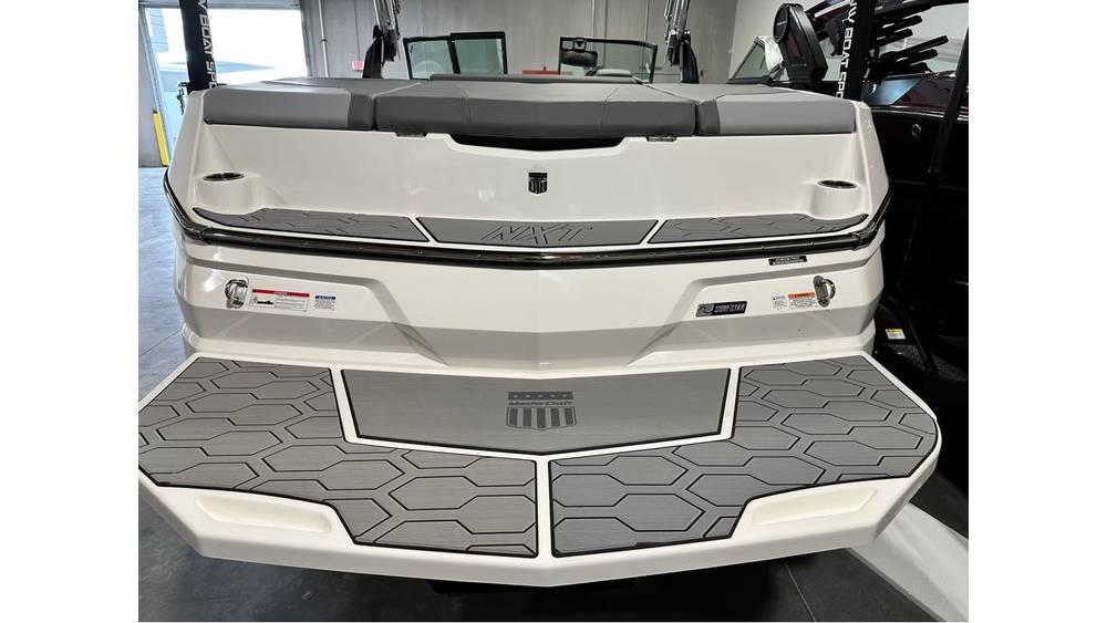 2023 MasterCraft NXT24