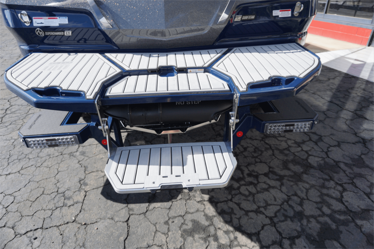 2025 MasterCraft X24 Supercharged 6.2L