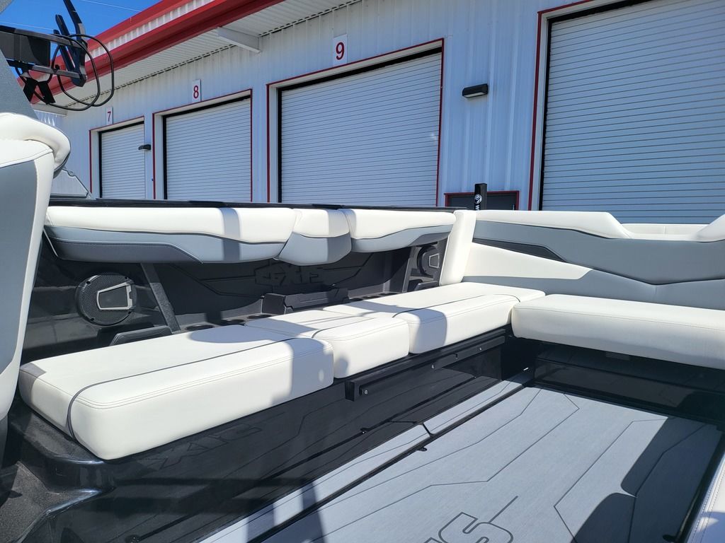 2025 Axis Wake Research T250